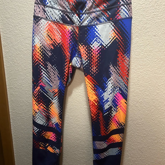 Athleta Multicolor Patterned Leggings - Picture 1 of 6